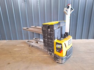 Transpaleta con conductor acompañante Caterpillar NPP20N2E