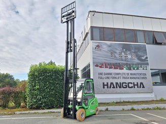 Carretilla contrapesada de 4 ruedas Hangcha XC30i