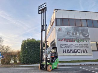 Carretilla contrapesada de 4 ruedas Hangcha XC18i