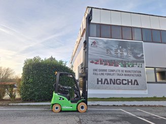 Carretilla contrapesada de 4 ruedas Hangcha XC18i