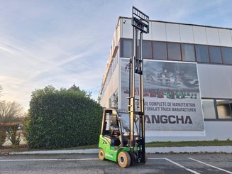 Carretilla contrapesada de 4 ruedas Hangcha XC18i