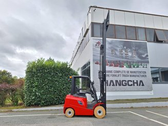 Carretilla contrapesada de 4 ruedas Hangcha AE25