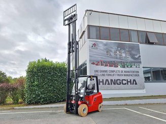 Carretilla contrapesada de 4 ruedas Hangcha AE25