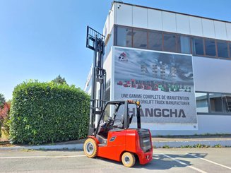 Carretilla contrapesada de 4 ruedas Hangcha AE30