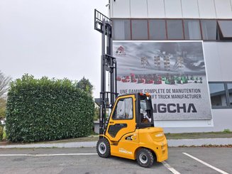 Carretilla contrapesada de 4 ruedas Hangcha XE25i (CPD25-XEY2-SI)