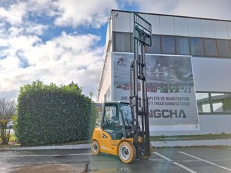 Carretilla contrapesada de 4 ruedas Hangcha XE35i (CPD35-XEY2-SI)
