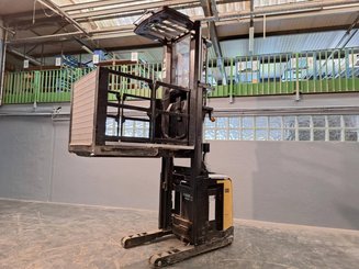 Preparadoras de pedidos con cabina de mando elevable Caterpillar NOH10N - 4