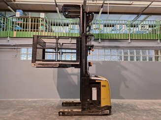 Preparadoras de pedidos con cabina de mando elevable Caterpillar NOH10N - 10