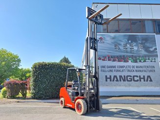 Carretilla contrapesada de 4 ruedas Hangcha XF35G