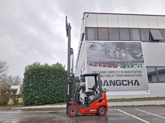 Carretilla contrapesada de 4 ruedas Hangcha XF18G-2