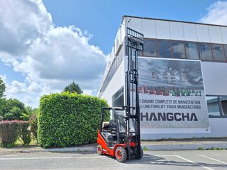 Carretilla contrapesada de 4 ruedas Hangcha XF18G-2