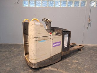 Transpaleta con plataforma Crown WT3040 2.00
