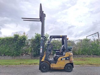 Carretilla contrapesada de 4 ruedas Caterpillar GP15NT - 4