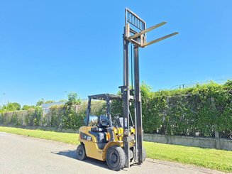 Carretilla contrapesada de 4 ruedas Caterpillar GP20NT - 7