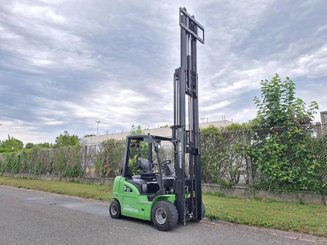 Carretilla contrapesada de 4 ruedas Hangcha XC35i