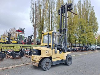 Carretilla contrapesada de 4 ruedas Hyster H4.00XM-5