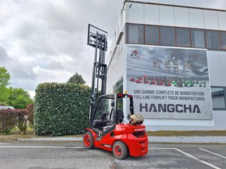 Carretilla contrapesada de 4 ruedas Hangcha XF35G-2