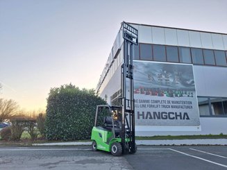 Carretilla contrapesada de 4 ruedas Hangcha AE20Ci