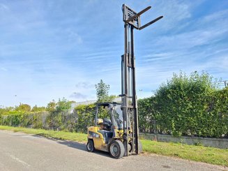 Carretilla contrapesada de 4 ruedas Caterpillar GP30NTD - 6