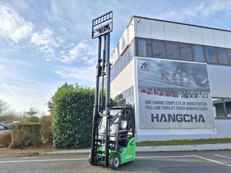 Carretilla contrapesada de 3 ruedas Hangcha XC3-18i (CPDS18-XCC2G-SI)