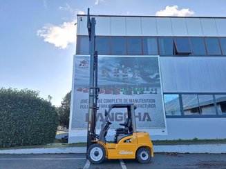 Carretilla contrapesada de 4 ruedas Hangcha XE38i