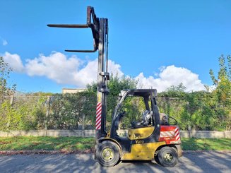 Carretilla contrapesada de 4 ruedas Yale GLP35VX