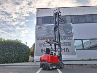 Carretilla contrapesada de 3 ruedas Crown SC5320-1,6