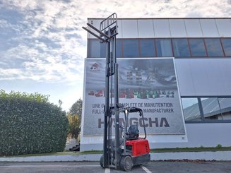 Carretilla contrapesada de 3 ruedas Crown SC5320-1,6