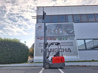 Carretilla contrapesada de 3 ruedas Crown SC5320-1,6