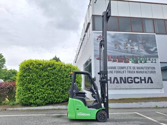 Carretilla contrapesada de 3 ruedas Hangcha  XC3-18i (CPDS18-XCY2G-SI) 