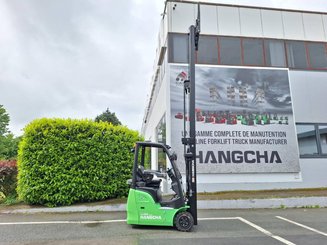 Carretilla contrapesada de 3 ruedas Hangcha  XC3-18i (CPDS18-XCY2G-SI) 