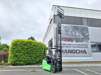 Carretilla contrapesada de 3 ruedas Hangcha  XC3-18i (CPDS18-XCY2G-SI) 