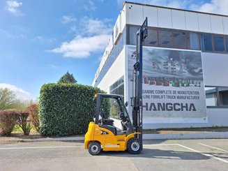 Carretilla contrapesada de 4 ruedas Hangcha XE15i (CPD15-XEY2-SI) 