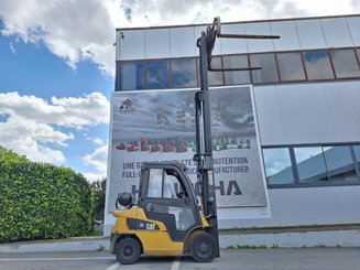 Carretilla contrapesada de 4 ruedas Caterpillar GP25NTD - 9