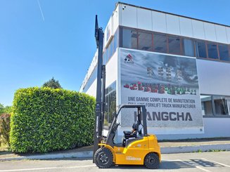 Carretilla contrapesada de 4 ruedas Hangcha XE25i