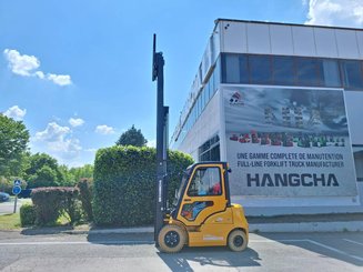 Carretilla contrapesada de 4 ruedas Hangcha XE25i