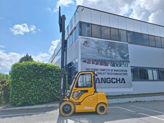 Carretilla contrapesada de 4 ruedas Hangcha XE35i (CPD35-XEY2HA-SI)