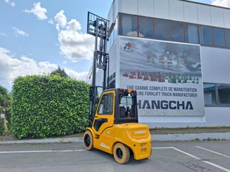 Carretilla contrapesada de 4 ruedas Hangcha XE35i (CPD35-XEY2HA-SI)