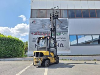 Carretilla contrapesada de 4 ruedas Yale GDP25VX