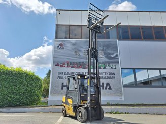 Carretilla contrapesada de 4 ruedas Yale GDP25VX