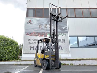 Carretilla contrapesada de 4 ruedas Yale GDP20VX