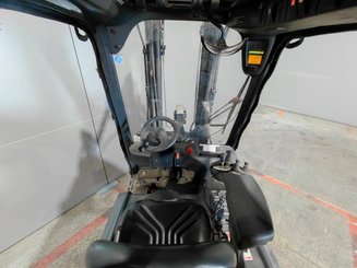 Carretilla contrapesada de 4 ruedas Fenwick E16P