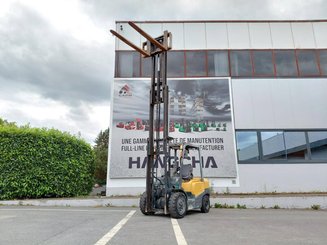Carretilla contrapesada de 4 ruedas TCM FD30T3 - 5