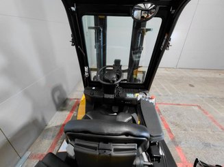 Carretilla contrapesada de 4 ruedas Hangcha XE30Hi ( CPD30-XEY2H2-SI )