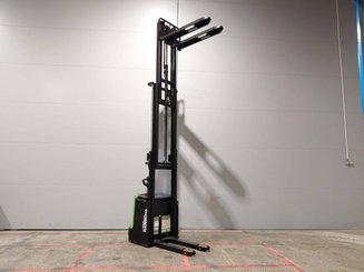 Apilador con conductor acompañante Hangcha CDD14-XT1-SI 