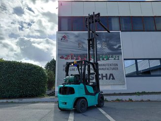 Carretilla contrapesada de 4 ruedas Hyster H3.00FT