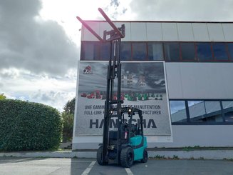 Carretilla contrapesada de 4 ruedas Hyster H3.00FT