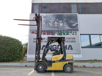 Carretilla contrapesada de 4 ruedas Yale GDP25VX