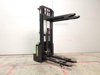 Apilador con conductor acompañante Hangcha CDD12-AMC2-Li - 7