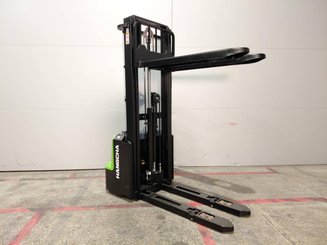 Apilador con conductor acompañante Hangcha CDD12-AMC2-Li - 6